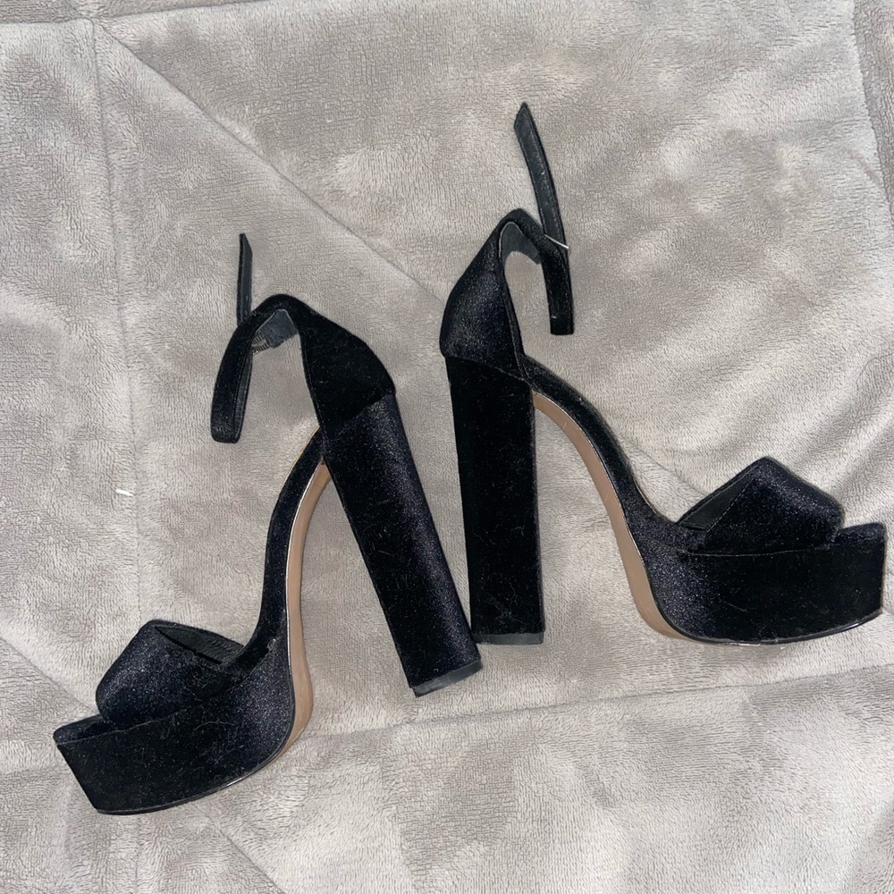 velvet Steve Madden heels